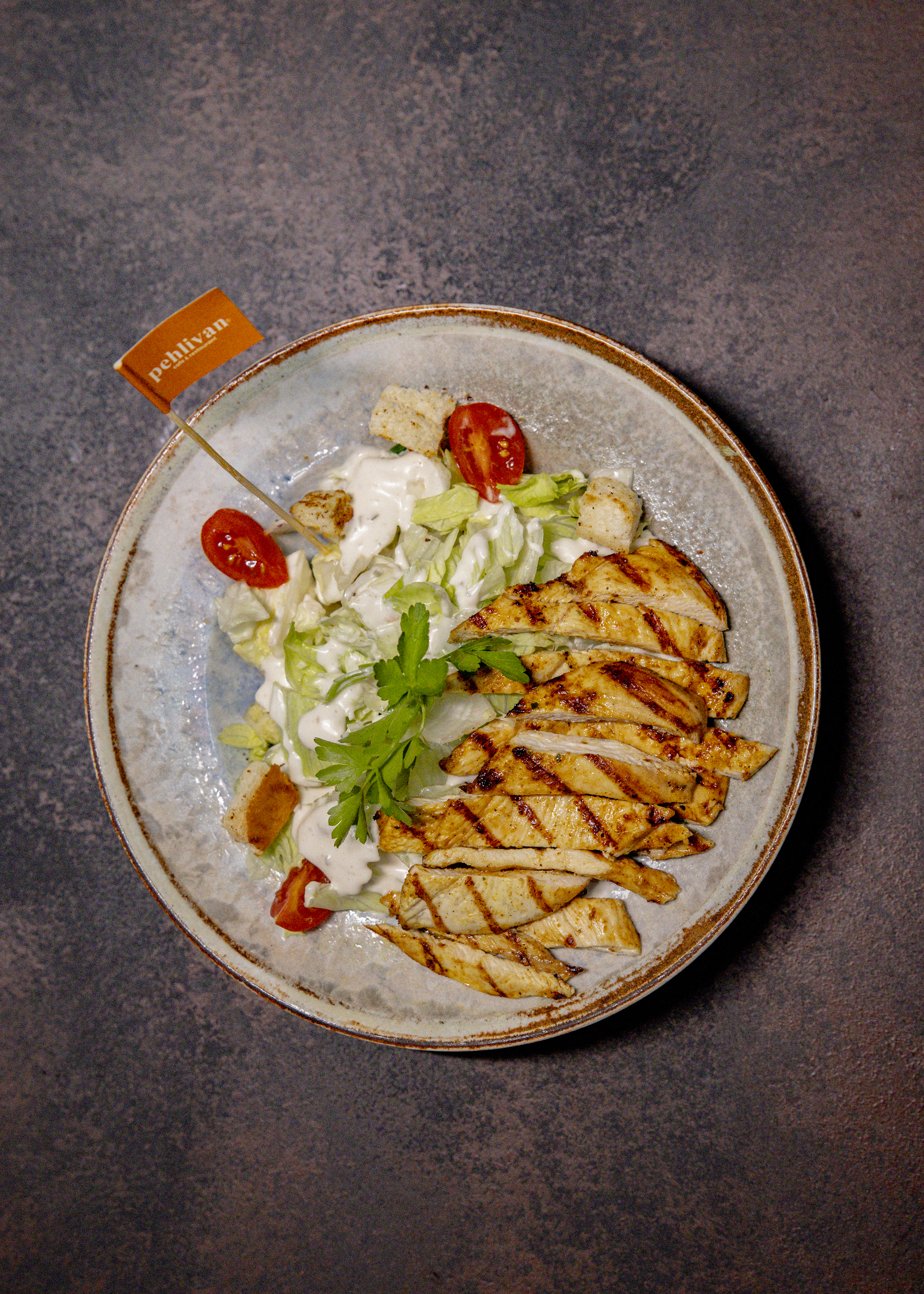 Sezar Salata
